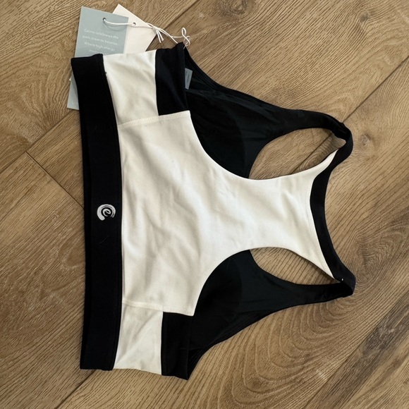 NWT JOHNNY WAS CALME Black and White Racerback Sports Bra - Picture 4 of 6